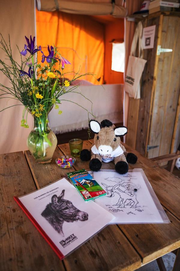 Tienda De Safari Almagro Hotel Montecorto Kültér fotó